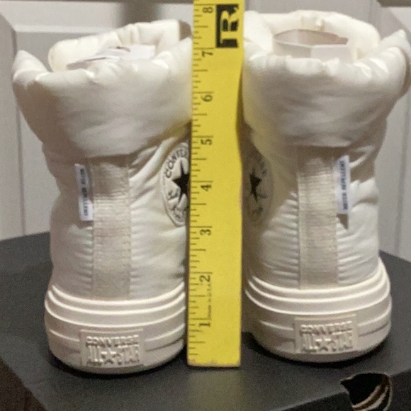 Converse CTAS Hightop Elements Boots - Size 7.5 - Picture 2 of 7